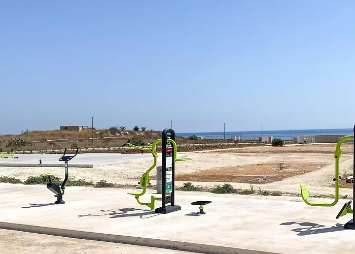 2 Bedroom Beautiful In Apartment Marzamemi