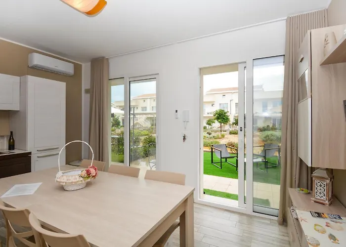 2 Bedroom Beautiful In *